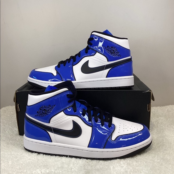 Jordan Other - Air Jordan 1 Mid